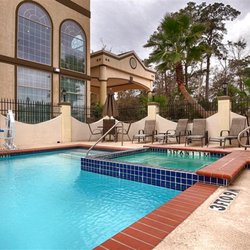 Best Western Plus New Caney Inn & Suites - Pool
