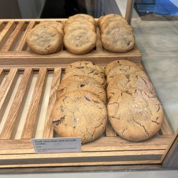 WatchHouse - Dark chocolate sea salt cookie - Coffee & Tea Near Me - New York, New York