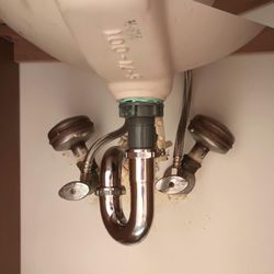 AT Plumbing Services