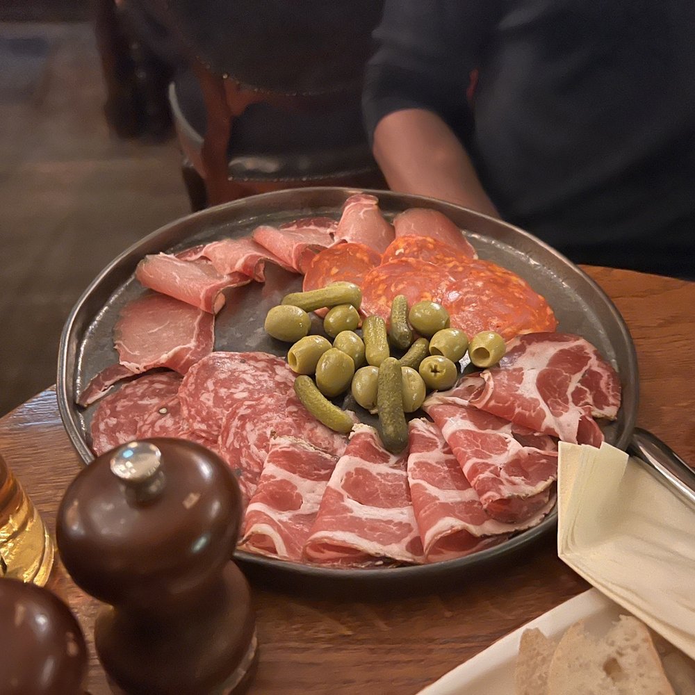 The Best 10 Restaurants near Paddington Mainline Train Station in