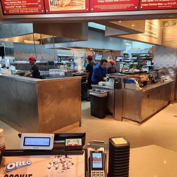 Habit Burger & Grill - Busy Kitchen - Burgers Near Me - Avondale, Arizona