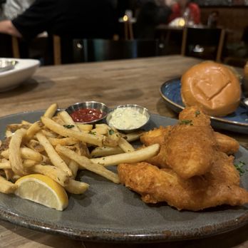 Eureka! - Fish & Chips - American Near Me - Berkeley, California