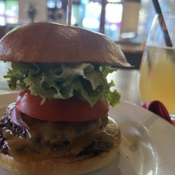 Burgerlich - Double cheese burger