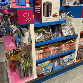 Duty Free - Souvenir Shops Near Me - Parañaque, NCR