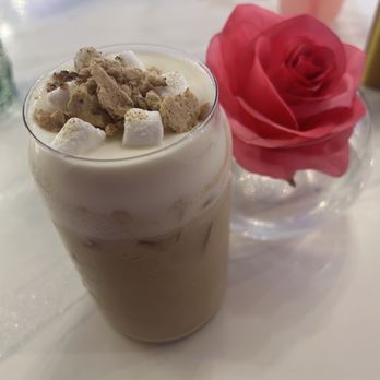 Cafe Carrusel - S'mores latte - Mexican Near Me - Santa Rosa, California Cafe Carrusel - S'mores latte - Mexican Near Me - Santa Rosa, California