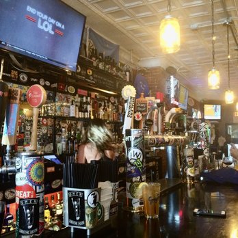 Pour Judgement Bar and Grill - The bar area - Bars Near Me - Newport, Rhode Island