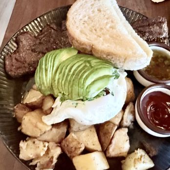 Blackstone Kitchen - Steak and eggs - New American Near Me - Corona, California