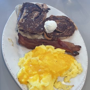 The Omelette Shoppe - Breakfast & Brunch Near Me - Traverse City, Michigan The Omelette Shoppe - Breakfast & Brunch Near Me - Traverse City, Michigan