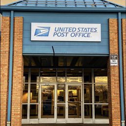 Exterior photo of U.S. Post Office - Cleveland, Ohio Exterior photo of U.S. Post Office - Cleveland, Ohio