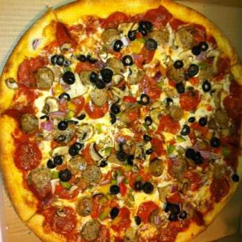 GiGi's Pizza - This is a Large Special!:)AW - Pizza Near Me - Gardena, California GiGi's Pizza - This is a Large Special!:)AW - Pizza Near Me - Gardena, California