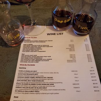 Vineside Wine Bar - Wine list and Oregon wine flight - Wine Bars Near Me - Astoria, Oregon Vineside Wine Bar - Wine list and Oregon wine flight - Wine Bars Near Me - Astoria, Oregon