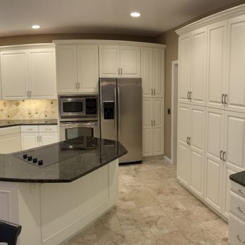 Vanish Point Enterprise - a kitchen with granite countertops - Refinishing Services Near Me Vanish Point Enterprise - a kitchen with granite countertops - Refinishing Services Near Me
