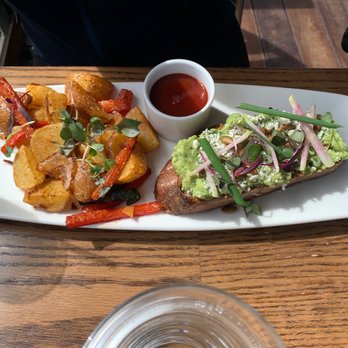 Craft House - Avocado tartine - New American Near Me - Dana Point, California