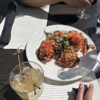 Piatti San Antonio - La Cantera - Bruschetta - Pizza Near Me - San Antonio, Texas