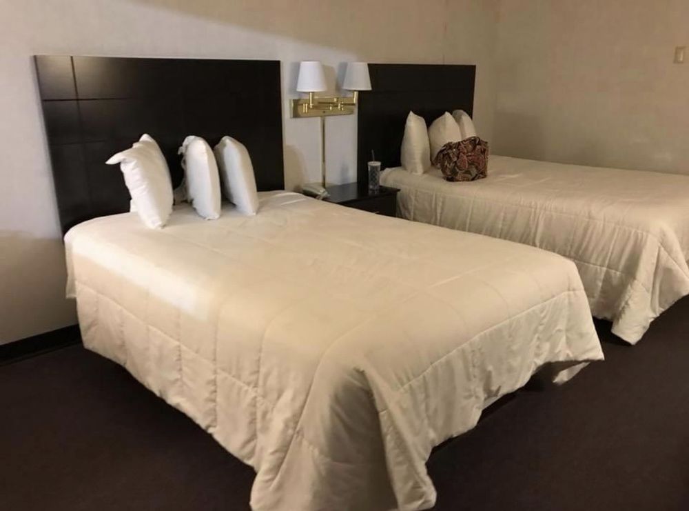 FRENCH CREEK INN Updated August 2024 12 Photos & 14 Reviews Rts