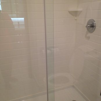 Baymont by Wyndham Chicago/Alsip - Shower was very nice. - Hotels Near Me - Alsip, Illinois Baymont by Wyndham Chicago/Alsip - Shower was very nice. - Hotels Near Me - Alsip, Illinois