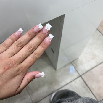 Apple Nails One - Nail Salons Near Me - Los Angeles, California Apple Nails One - Nail Salons Near Me - Los Angeles, California
