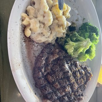 Crabby Bill's - Steak - Seafood Near Me - Indian Rocks Beach, Florida