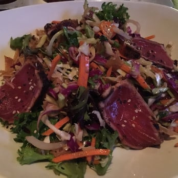 Yard House - Ahi crunchy salad - Bars Near Me - Roseville, California