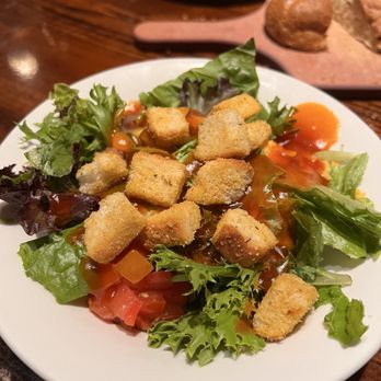 LongHorn Steakhouse - Mixed Greens Salad with French dressing - Steakhouses Near Me - Columbus, Ohio