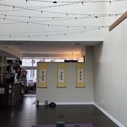 Refresh Yoga Center