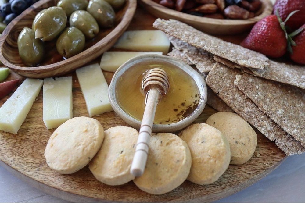 The Rind & Truckle Logo