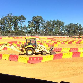 Diggerland USA - No shade in sight - Amusement Parks Near Me - West Berlin, New Jersey Diggerland USA - No shade in sight - Amusement Parks Near Me - West Berlin, New Jersey