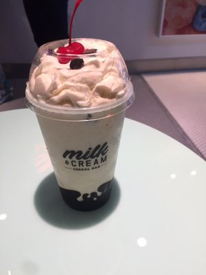 Milk & Cream Cereal Bar by null