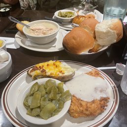 Had the Chicken Fried Chicken, Twice Baked Potato, green beans, rolls and cornbread and my friend had a side of chicken and dumplings. Had the Chicken Fried Chicken, Twice Baked Potato, green beans, rolls and cornbread and my friend had a side of chicken and dumplings.