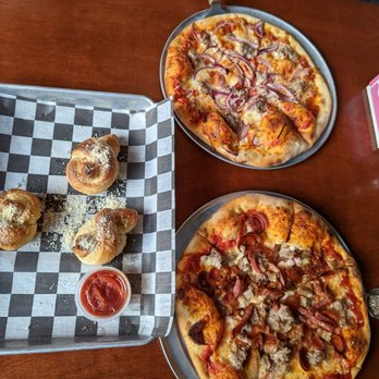 Quincy Hall - Pizza Near Me - Arlington, Virginia Quincy Hall - Pizza Near Me - Arlington, Virginia