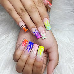 Super Spa Nails - Flames nails