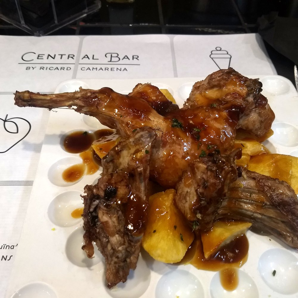 Central Bar - Rabbit - Mediterranean Near Me - Valencia, V