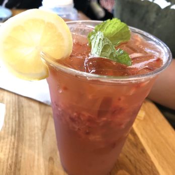Liliha Bakery - Strawberry Lemonade - Bakeries Near Me - Honolulu, Hawaii