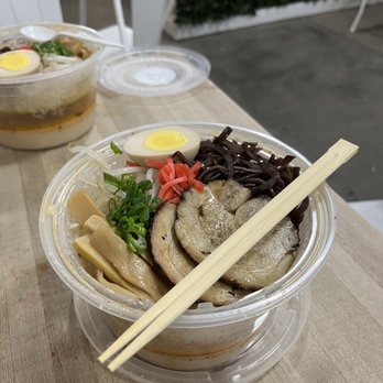 Giraffe Ramen - Spicy Tonkotsu Ramen - Ramen Near Me - Lakewood, California