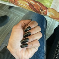Covell Nails Spa - Mani