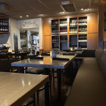 Bonefish Grill - Bar seating is cushioned - Seafood Near Me - Huntsville, Alabama Bonefish Grill - Bar seating is cushioned - Seafood Near Me - Huntsville, Alabama