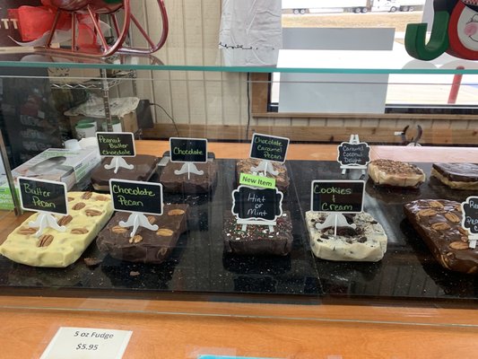 Gilbert Pecan Co by null