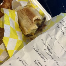 Wrong order: Ordered omelet got a sandwich Wrong order: Ordered omelet got a sandwich