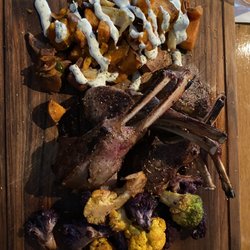 Grille 620 - Lamb Lollipops