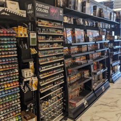 Heroes Corner - Warhammer isle, paints & supplies