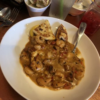 Another Broken Egg Cafe - Grits and shrimp - Cafes Near Me - Atlanta, Georgia
