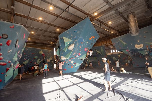 Bouldering Project - Poplar by null