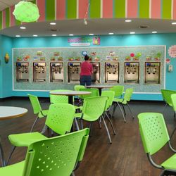sweetFrog Premium Frozen Yogurt