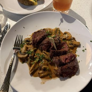 Dapper Dine & Lounge - Steak - Cocktail Bars Near Me - Riverside, California