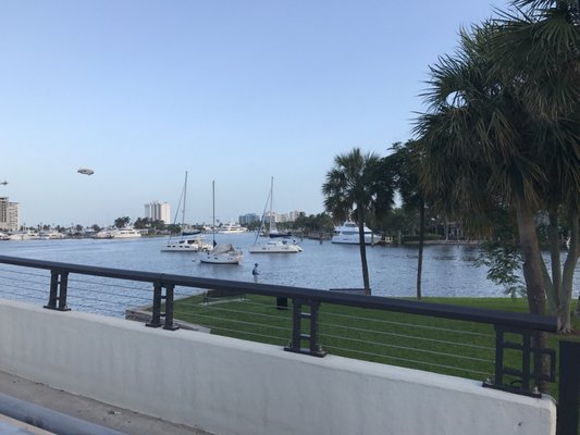 Las Olas Marina by null