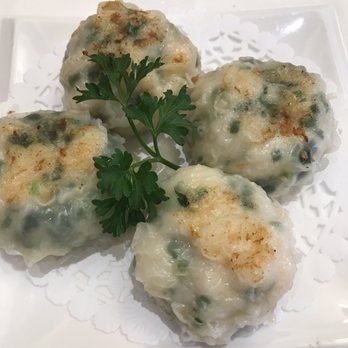 Yue Restaurant - Pan fried dumpling with chive (my husband's pick) - Seafood Near Me - Richmond, British Columbia Yue Restaurant - Pan fried dumpling with chive (my husband's pick) - Seafood Near Me - Richmond, British Columbia