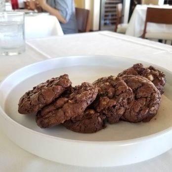 MW Restaurant - Fudge Brownie Cookies - New American Near Me - Honolulu, Hawaii