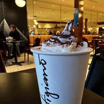 Artigiano- Kerrisdale - Signature Hot Chocolate - Coffee & Tea Near Me - Vancouver, British Columbia