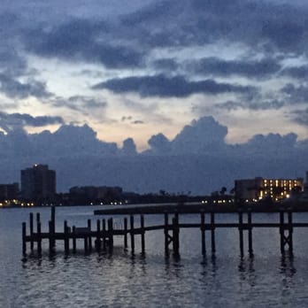 Jupiter Waterfront Inn - Sunrise - Hotels Near Me - Jupiter, Florida