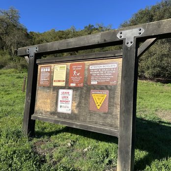 Pleasanton Ridge Regional Park - Parks Near Me - Pleasanton, California